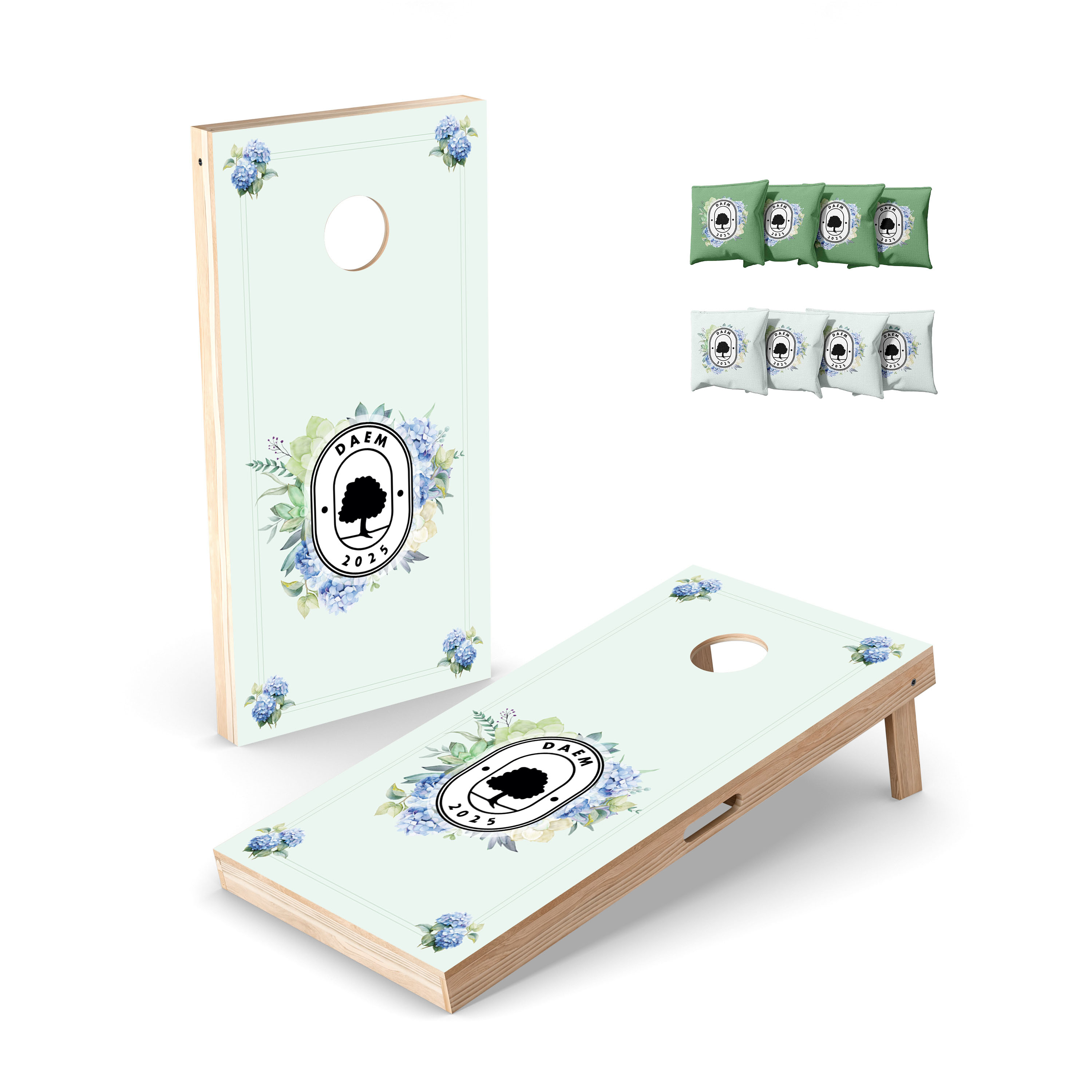 Cornhole borden opgezet bij een bruiloftsreceptie